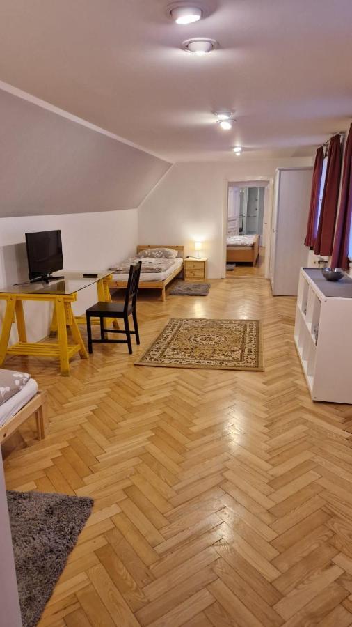 Old Town Apartamento *